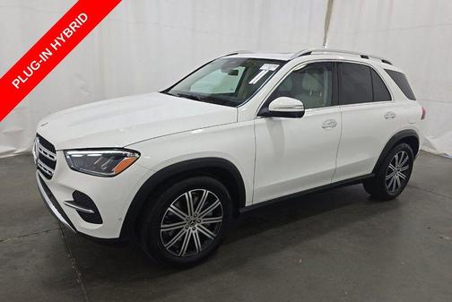 Polar White 2026 Mercedes-Benz GLE 450e 4MATIC