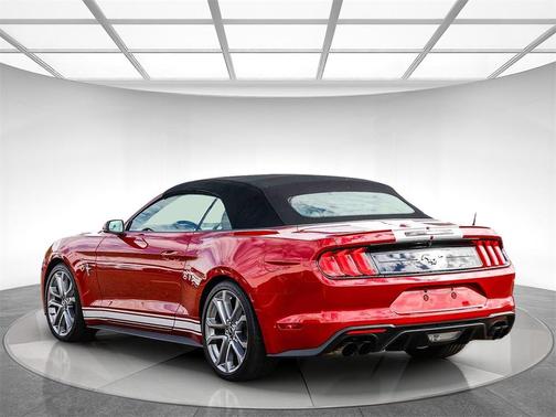 2022 Ford Mustang EcoBoost Premium