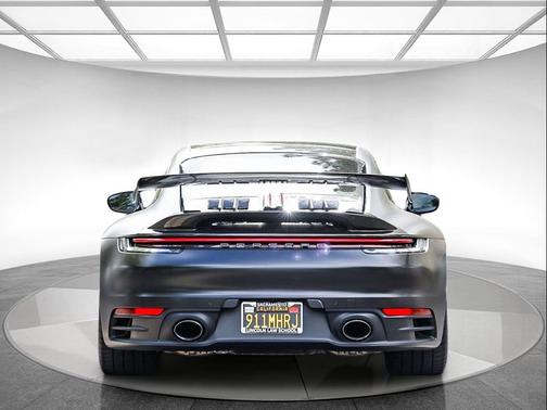 2021 Porsche 911 Carrera S