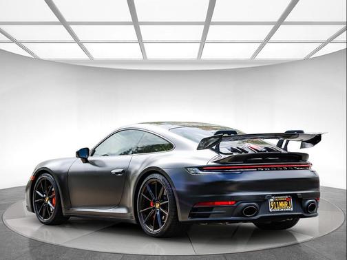 2021 Porsche 911 Carrera S
