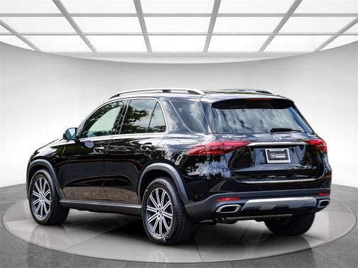 2025 Mercedes-Benz GLE 450e 4MATIC