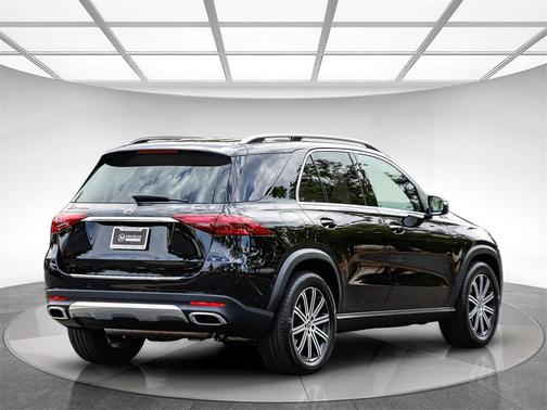 2025 Mercedes-Benz GLE 450e 4MATIC