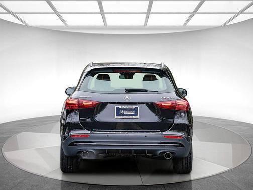 2026 Mercedes-Benz AMG GLA 35 4MATIC