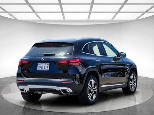 2025 Mercedes-Benz GLA 250 4MATIC