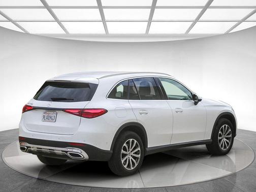 2024 Mercedes-Benz GLC 300 Base