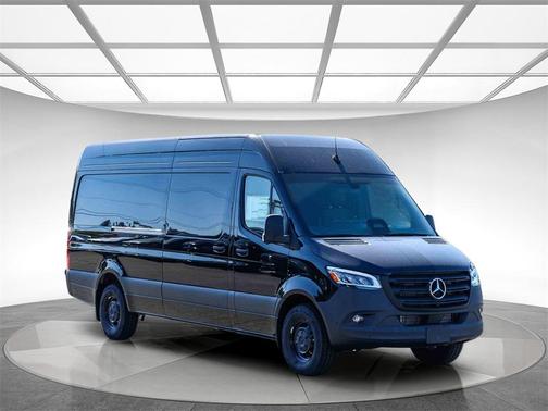 2025 Mercedes-Benz Sprinter 2500 High Roof