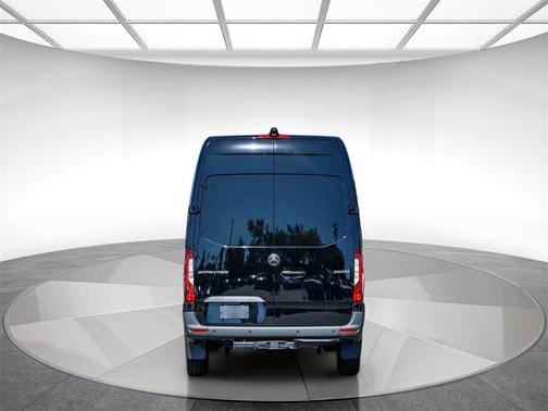 2025 Mercedes-Benz Sprinter 2500 High Roof