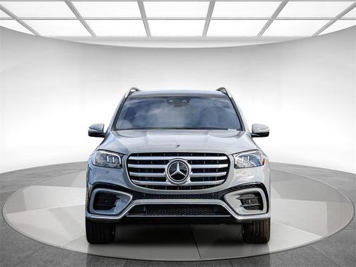 2026 Mercedes-Benz GLS 580 4MATIC