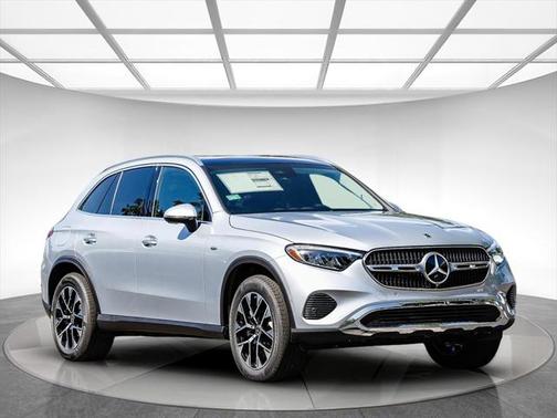 2025 Mercedes-Benz GLC 350e Base