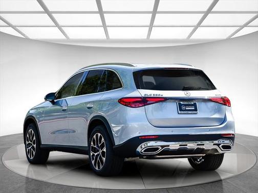 2025 Mercedes-Benz GLC 350e Base