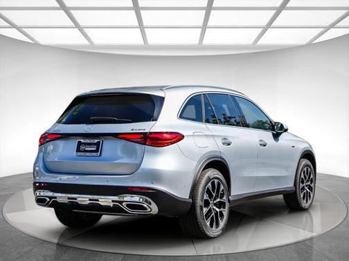 2025 Mercedes-Benz GLC 350e Base