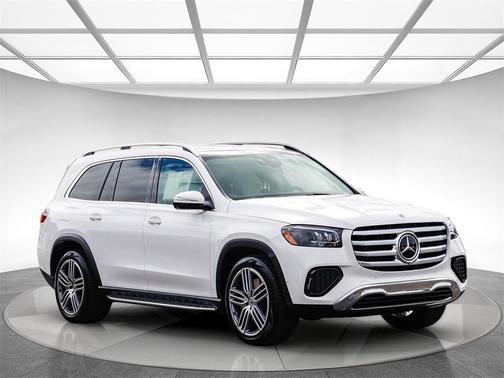 2026 Mercedes-Benz GLS 450 4MATIC