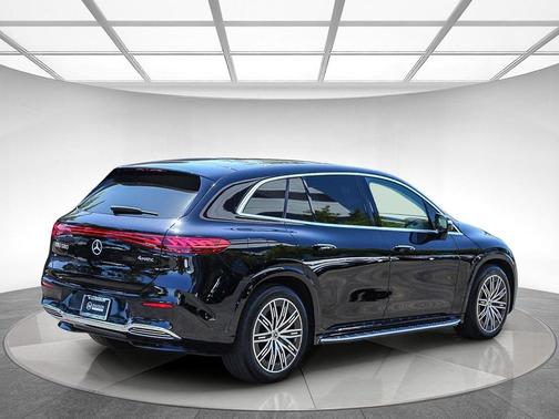 Black 2023 Mercedes-Benz EQS 580 4MATIC