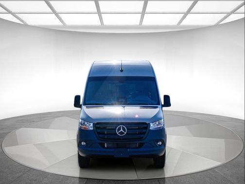 2026 Mercedes-Benz Sprinter 2500 High Roof