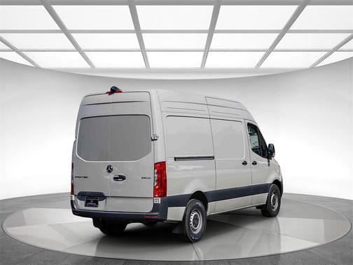 2025 Mercedes-Benz Sprinter 2500 Standard Roof