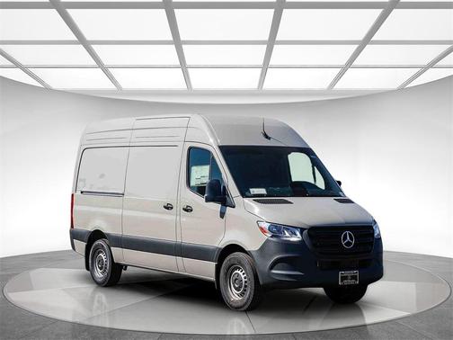 2025 Mercedes-Benz Sprinter 2500 Standard Roof