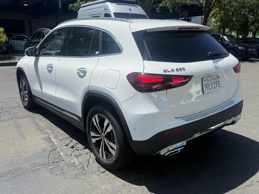 2025 Mercedes-Benz GLA 250 4MATIC