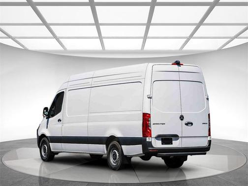 2025 Mercedes-Benz Sprinter 2500 High Roof