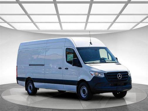 2025 Mercedes-Benz Sprinter 2500 High Roof