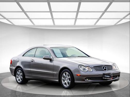 2004 Mercedes-Benz CLK-Class 320