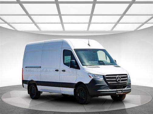 2025 Mercedes-Benz Sprinter 2500 Standard Roof
