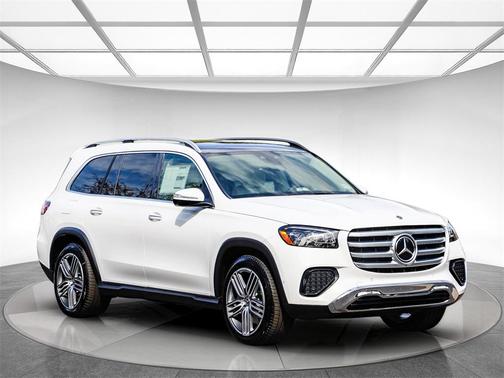 2026 Mercedes-Benz GLS 450 4MATIC