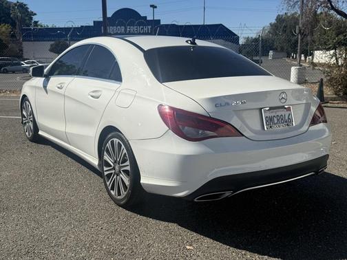 2017 Mercedes-Benz CLA 250 Base