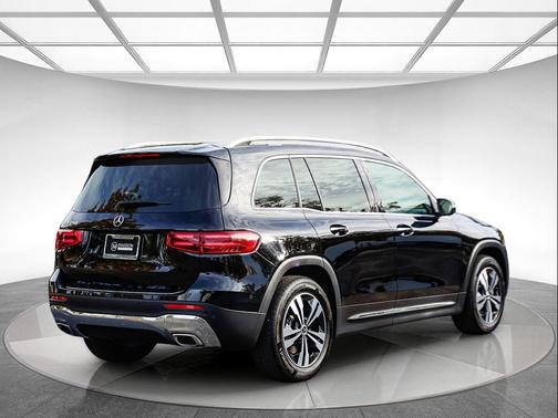 2025 Mercedes-Benz GLB 250 Base