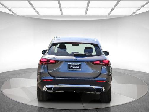 Mountain Grey Metallic 2026 Mercedes-Benz GLA 250 4MATIC