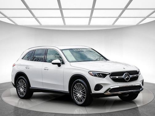 2025 Mercedes-Benz GLC 300 Base