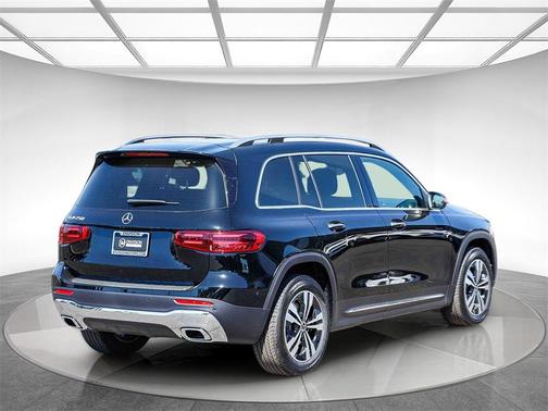 2026 Mercedes-Benz GLB 250 Base