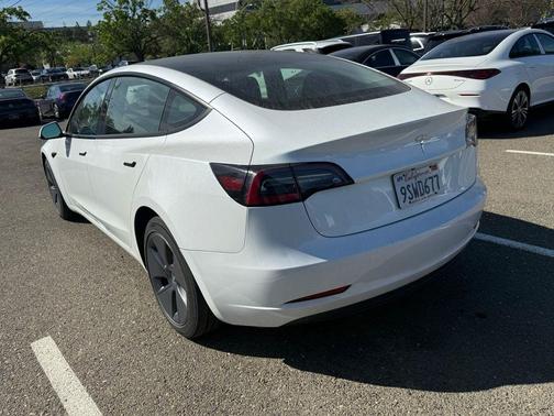 2023 Tesla Model 3 Standard Range
