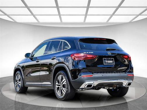 2025 Mercedes-Benz GLA 250 4MATIC