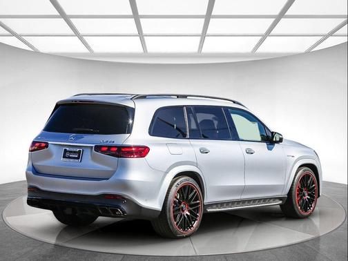 Silver 2026 Mercedes-Benz AMG GLS 63 Base