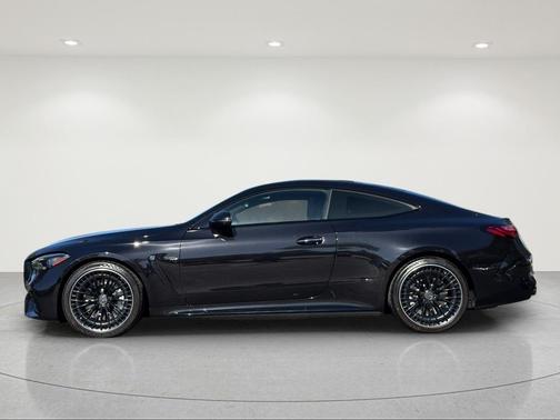 Obsidian Black Metallic 2026 Mercedes-Benz AMG CLE 53 4MATIC+