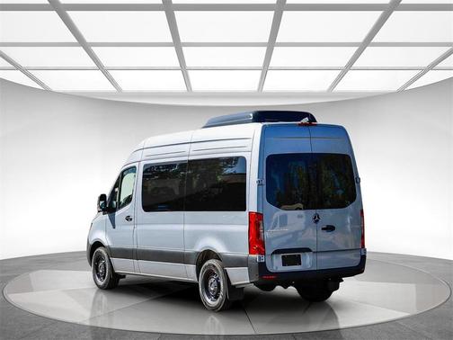 2025 Mercedes-Benz Sprinter 2500 Standard Roof