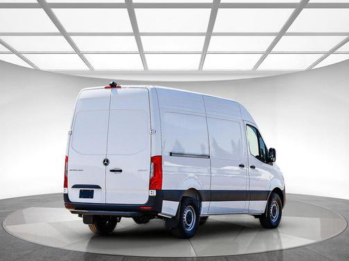 Arctic White 2025 Mercedes-Benz Sprinter 2500 Standard Roof