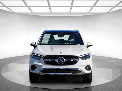 2025 Mercedes-Benz GLC 300 Base