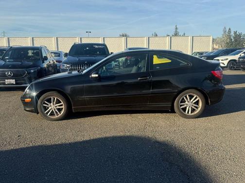 2002 Mercedes-Benz C-Class C 230