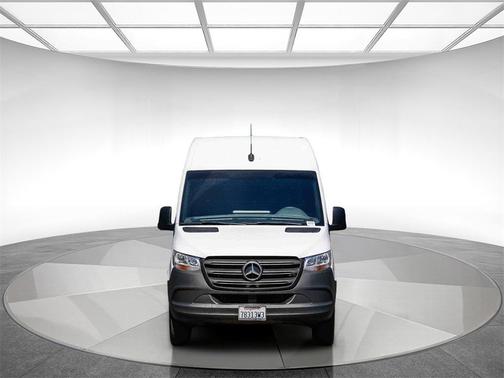 2023 Mercedes-Benz Sprinter 2500 Standard Roof