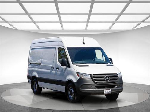 2023 Mercedes-Benz Sprinter 2500 Standard Roof