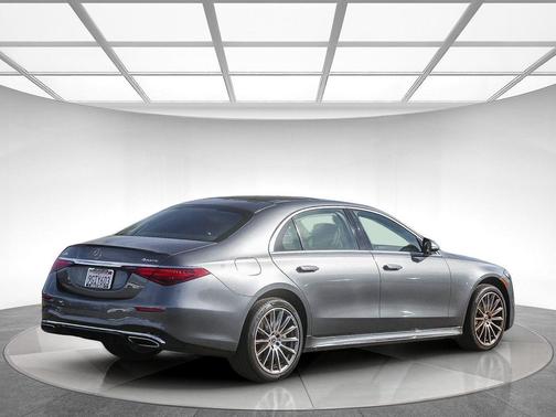 2022 Mercedes-Benz S-Class 4MATIC