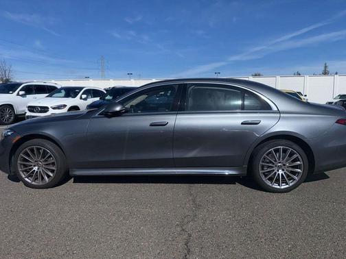 2022 Mercedes-Benz S-Class 4MATIC