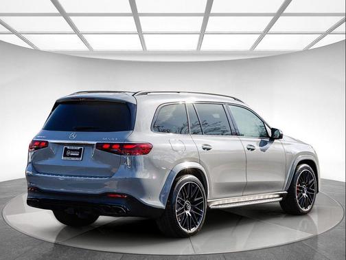 2026 Mercedes-Benz AMG GLS 63 Base