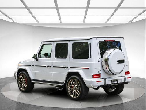 Polar White 2026 Mercedes-Benz AMG G 63 G 63 AMG