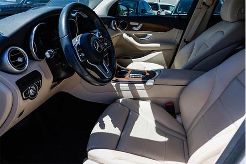 2021 Mercedes-Benz GLC 300 4MATIC