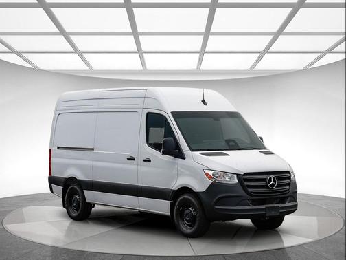 2026 Mercedes-Benz Sprinter 2500 Standard Roof