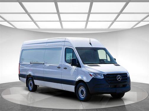 2025 Mercedes-Benz Sprinter 2500 High Roof