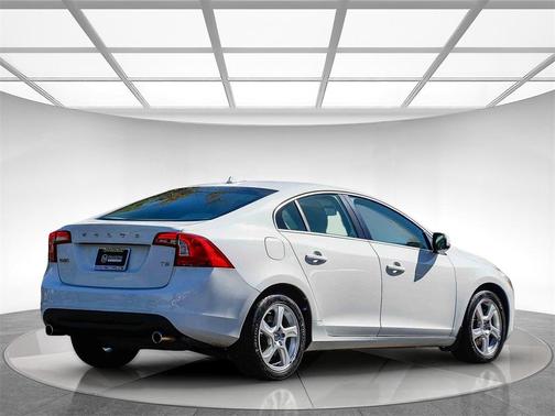 2012 Volvo S60 T5