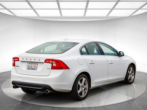 2012 Volvo S60 T5